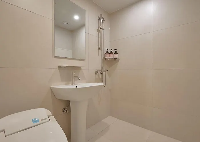 Maison De Centum 3*