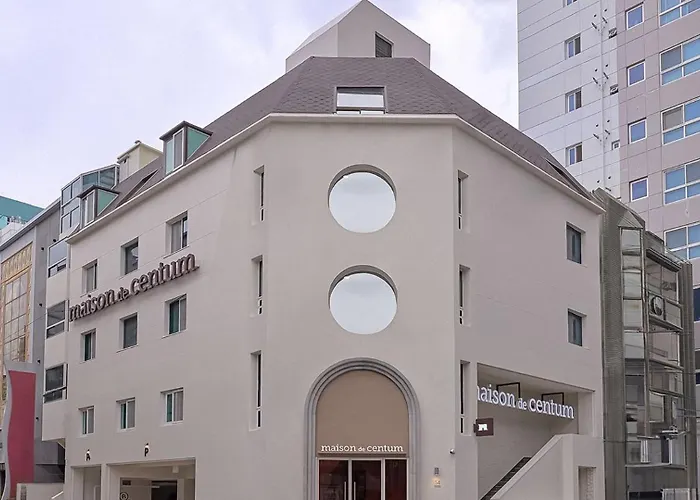 Maison De Centum 3*