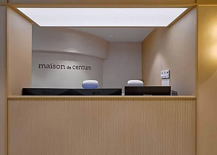 Maison De Centum Hotel 3*