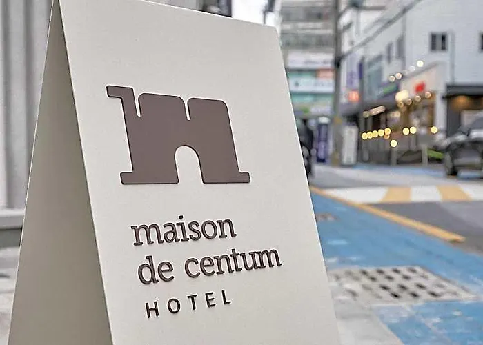 Maison De Centum